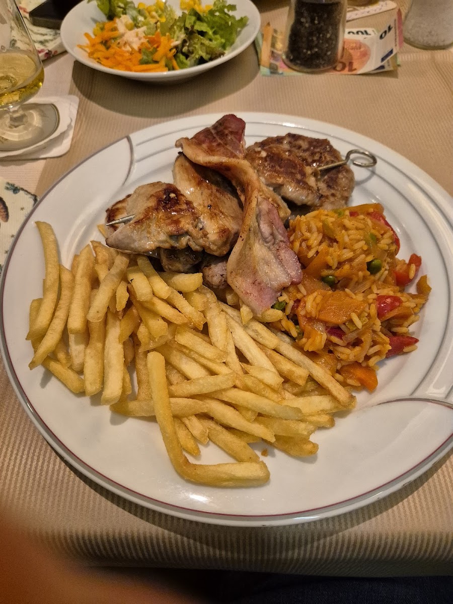 Restaurant Mediterran Photos 2